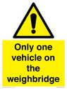 only-one-vehicle-on-the-weighbridge~